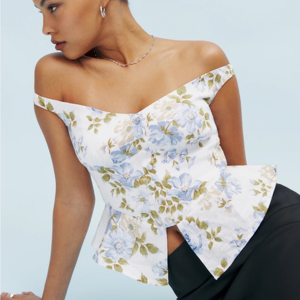 Lilly Linen Top